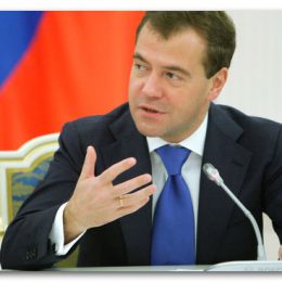 Дмитрий Медведев сообщил о сохранении базовых основ налоговой системы РФ